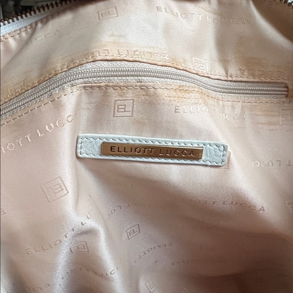 Elliott Lucca Pearly White Leather Shoulder Bag w Gold Ring Details & Hardware - Picture 7 of 8